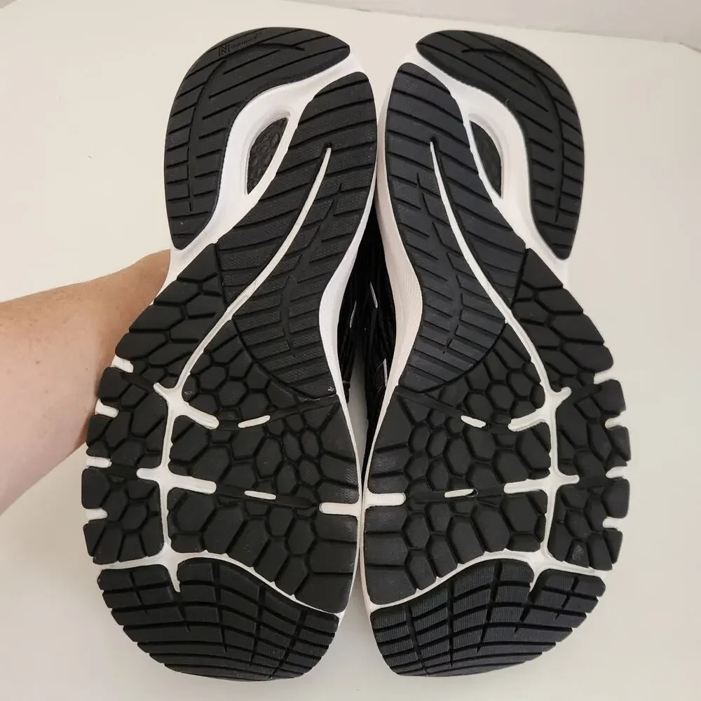 New Balance Men's Fresh Foam X 860 V12 Running Shoe, Black/White, 12.5 W